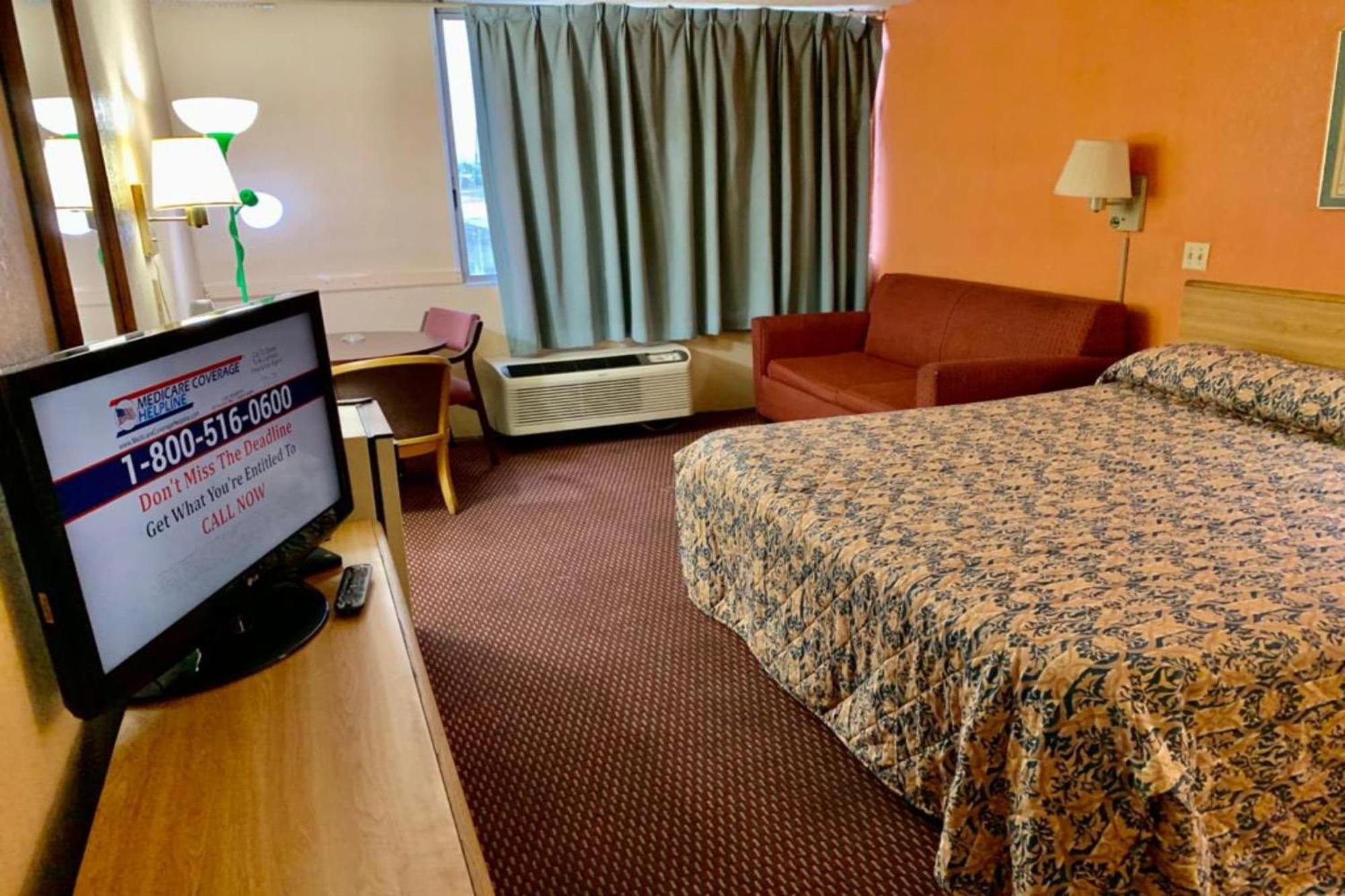 Red Carpet Inn & Suites Lima -Listing Partner Buitenkant foto