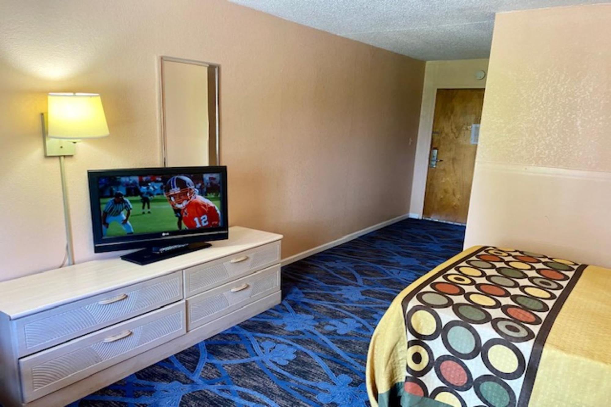 Red Carpet Inn & Suites Lima -Listing Partner Buitenkant foto