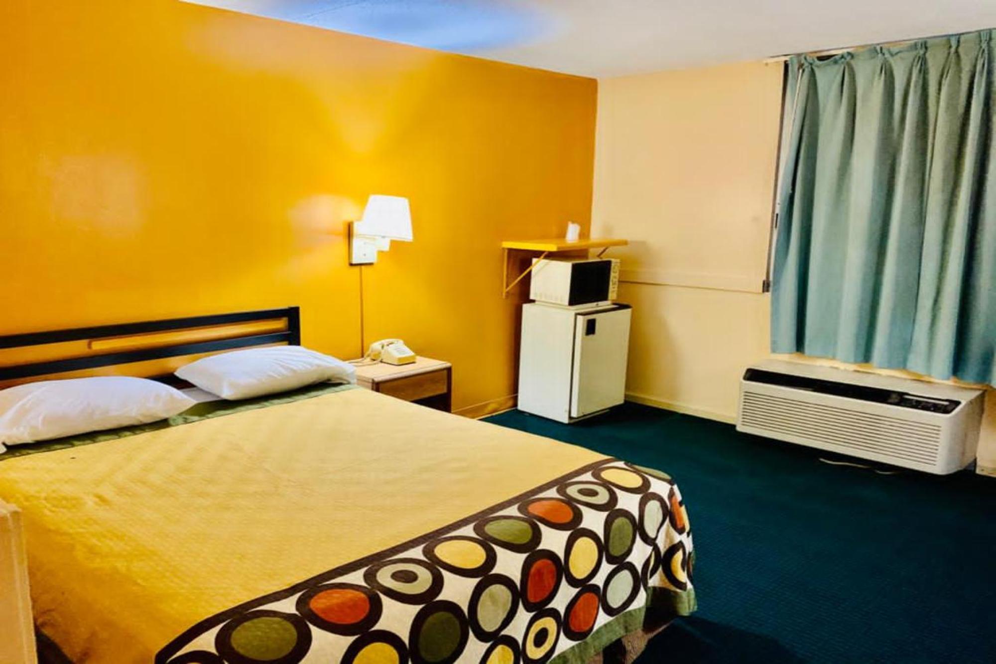 Red Carpet Inn & Suites Lima -Listing Partner Buitenkant foto