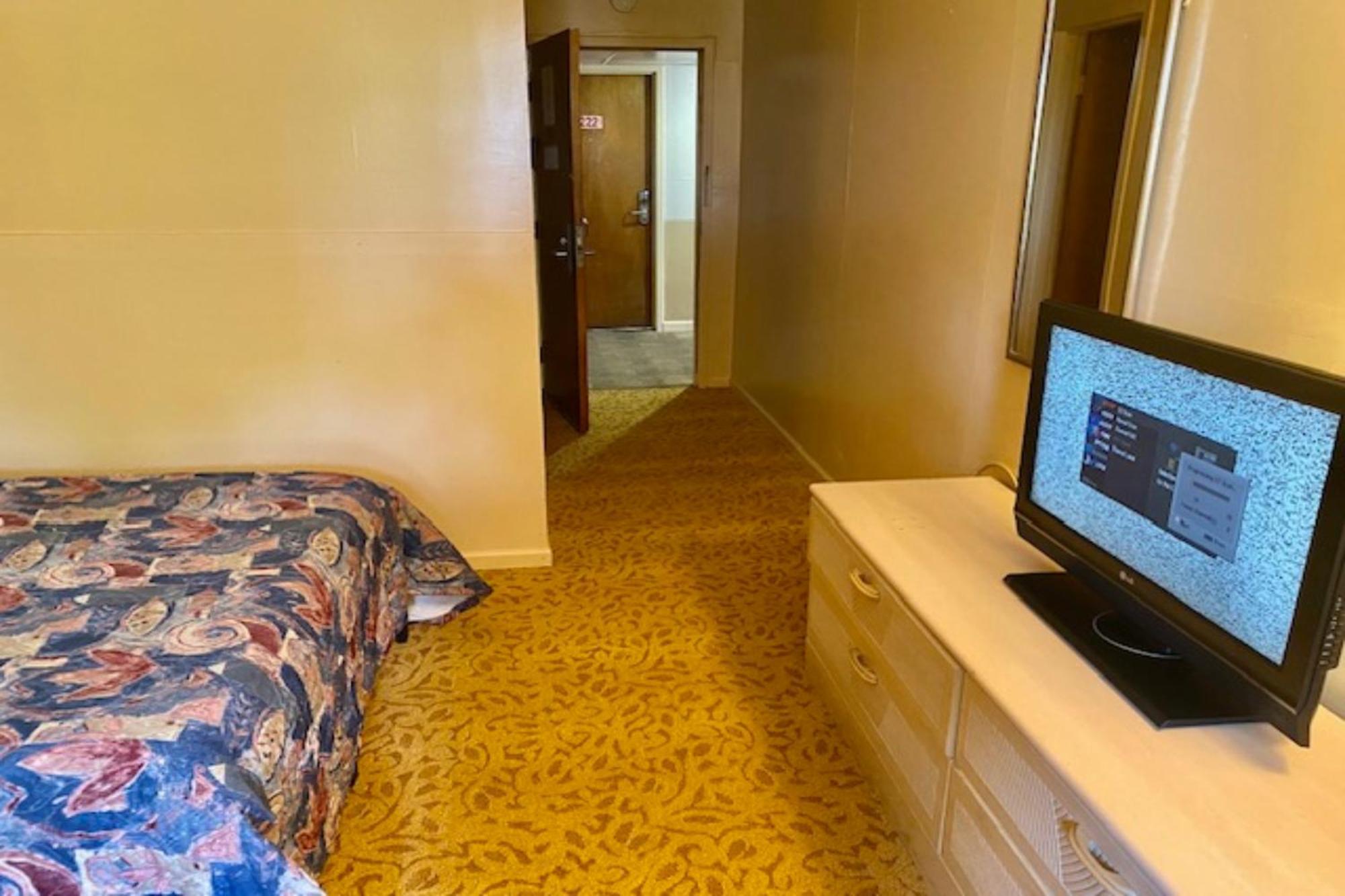 Red Carpet Inn & Suites Lima -Listing Partner Buitenkant foto