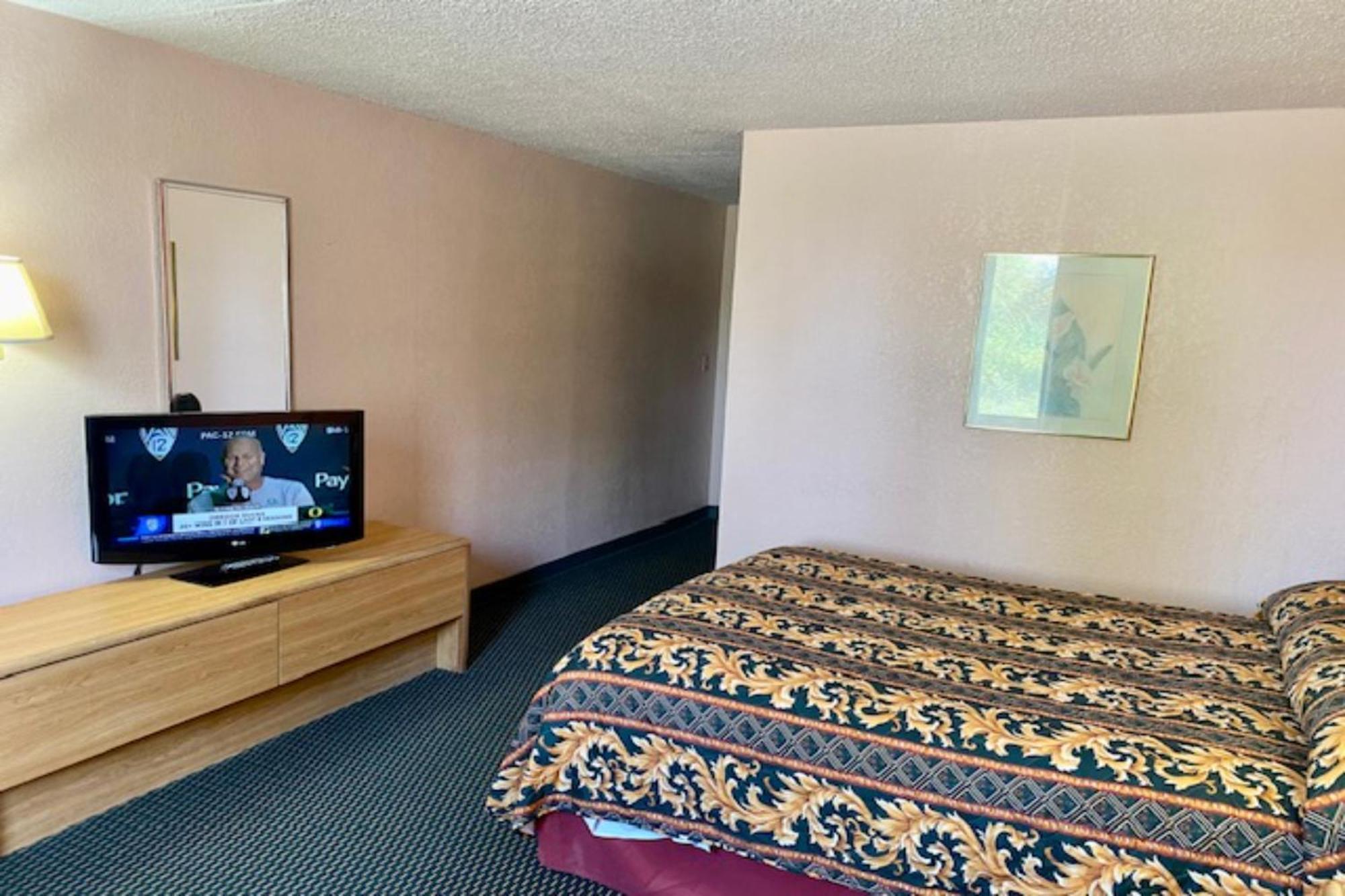 Red Carpet Inn & Suites Lima -Listing Partner Buitenkant foto