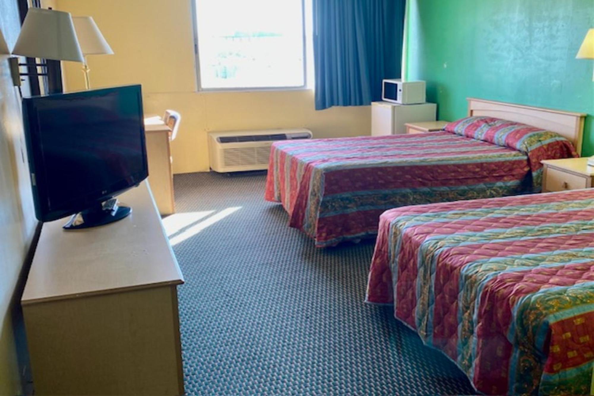 Red Carpet Inn & Suites Lima -Listing Partner Buitenkant foto